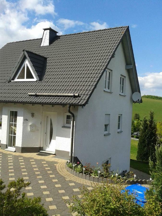 Ferienwohnung Sauerland Fernblick Olsberg Buitenkant foto